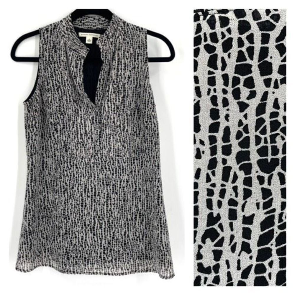 Banana Republic Women's Split Neck Sheer Sleeveless Blouse Topโ Black Sizeโ0 XS